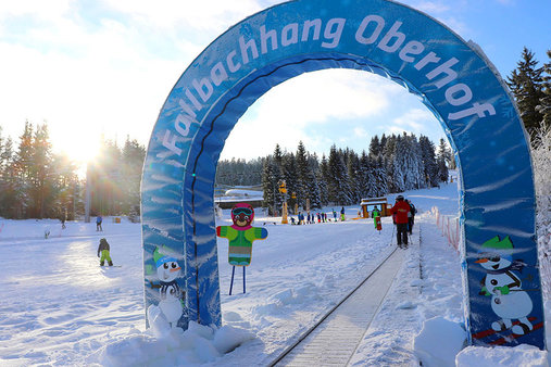 Zauberteppich als Aufstiegshilfe für die Kleinen